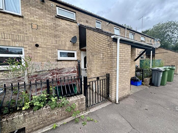2 Bedroom Flat To Rent In Eleanor Place, Cardiff, CF10