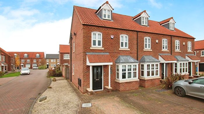 3 Bedroom Terraced House For Sale In Priory Close, Nafferton, Driffield, YO25