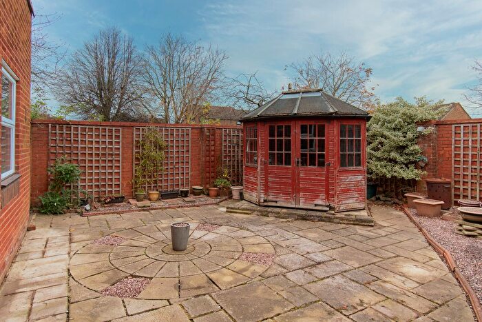 2 Bedroom Detached Bungalow For Sale In Chilcombe Way, Lower Earley, Reading, RG6