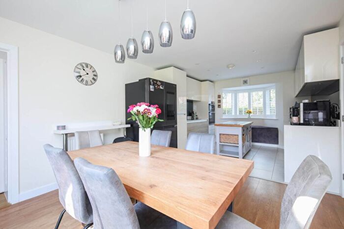 4 Bedroom Detached House For Sale In Cook Way, Horsham, RH12