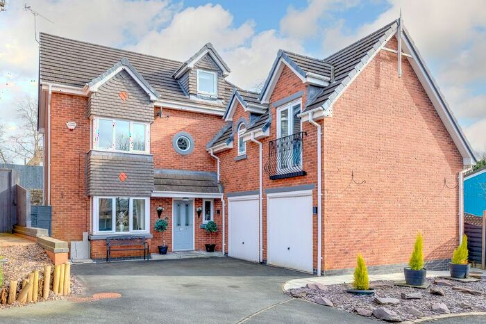 5 Bedroom Detached House For Sale In Farrier Way, Appley Bridge, WN6