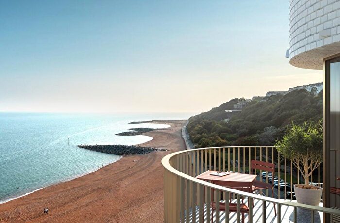 1 Bedroom Apartment For Sale In Shoreline Crescent, Folkestone, CT20