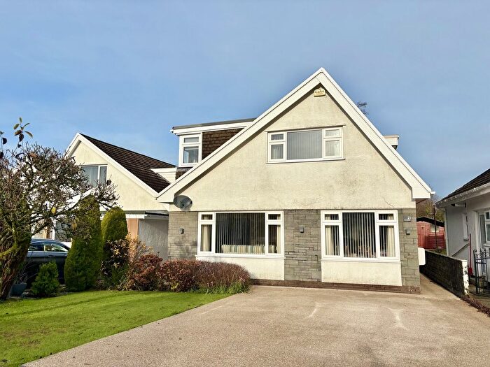 4 Bedroom Detached House For Sale In Gelli Geiros, Gellinudd, Pontardawe, Swansea., SA8