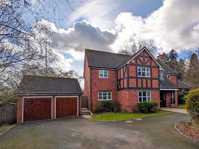 5 Bedroom Detached House For Sale In Cockshot Road, Great Malvern, WR14