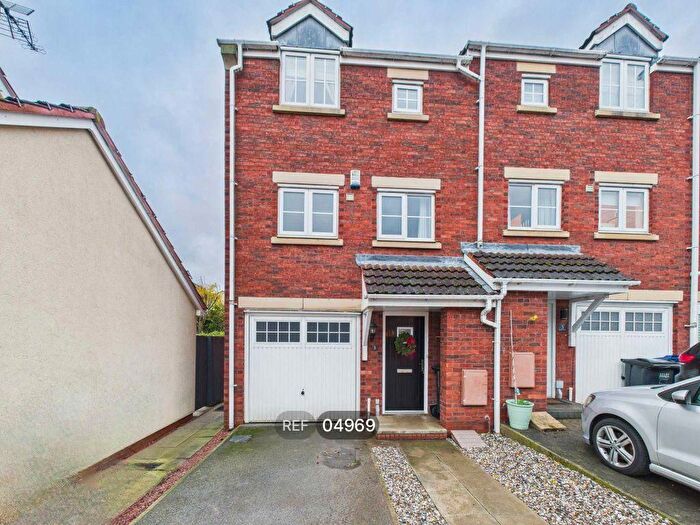 3 Bedroom End Of Terrace House To Rent In Barley Walk, South Milford, Leeds, LS25