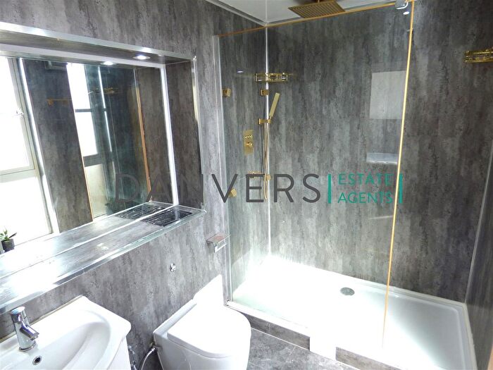 1 Bedroom Flat To Rent In Watkin Road, Leicester, LE2