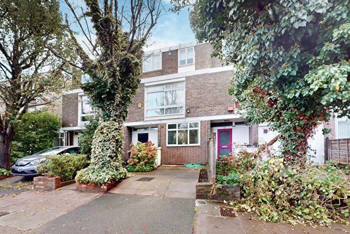 5 Bedroom Detached House To Rent In Loudoun Road, St Johns Wood, London, NW8