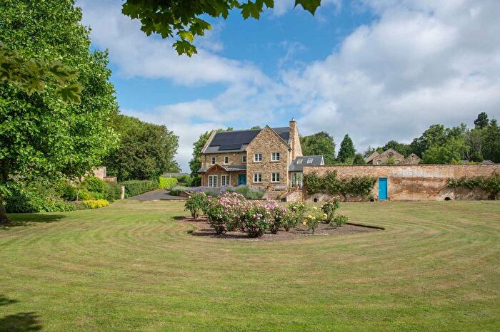 4 Bedroom Detached House For Sale In Garden Cottage, Holeyn Hall Road, Wylam, Northumberland, NE41