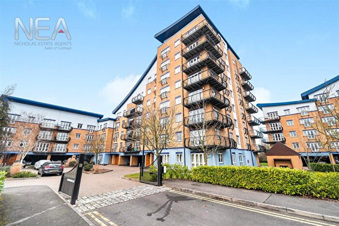 2 Bedroom Flat To Rent In Napier Road, Reading, Berkshire, RG1
