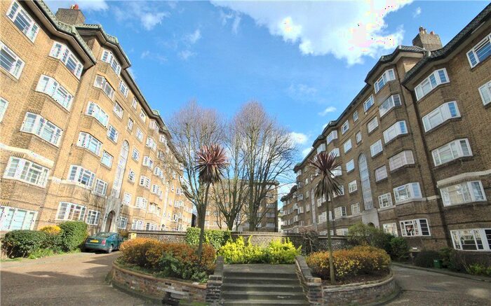 2 Bedroom Flat To Rent In Streatham High Road, Streatham, SW16