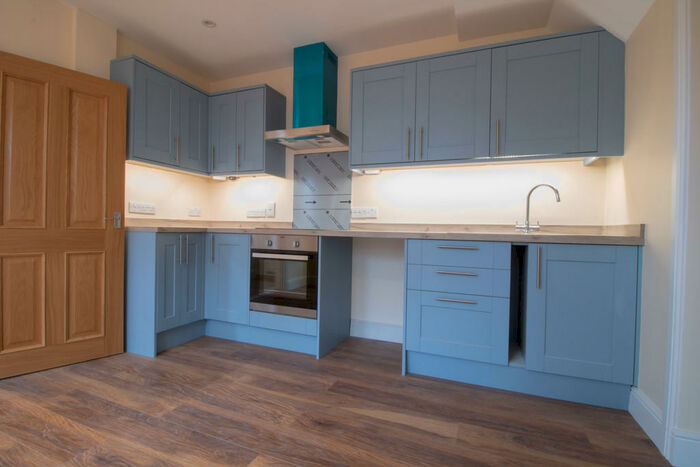 2 Bedroom Apartment To Rent In Stoke Road, Guildford, GU1