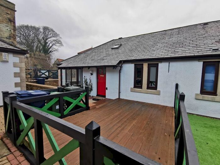 2 Bedroom Bungalow To Rent In Castle Farm Mews, Jesmond, Newcastle Upon Tyne NE2