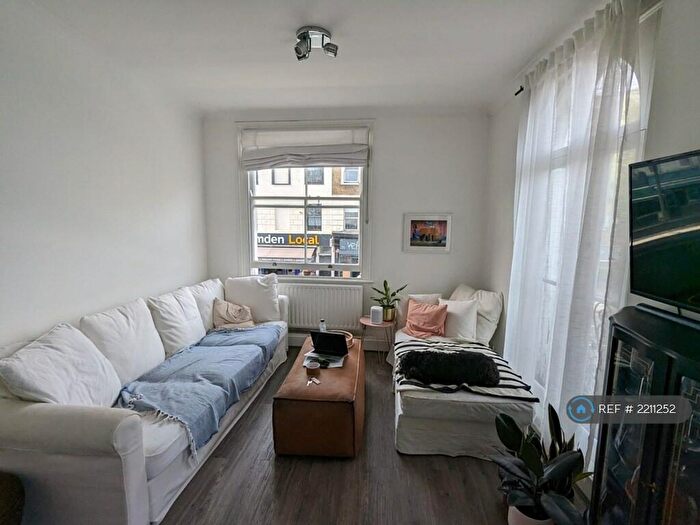 1 Bedroom Flat To Rent In Camden Road, London Camden, NW1