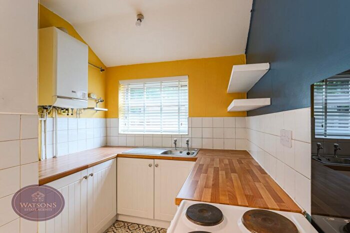 2 Bedroom End Of Terrace House For Sale In Newdigate Street, Kimberley, Nottingham, NG16