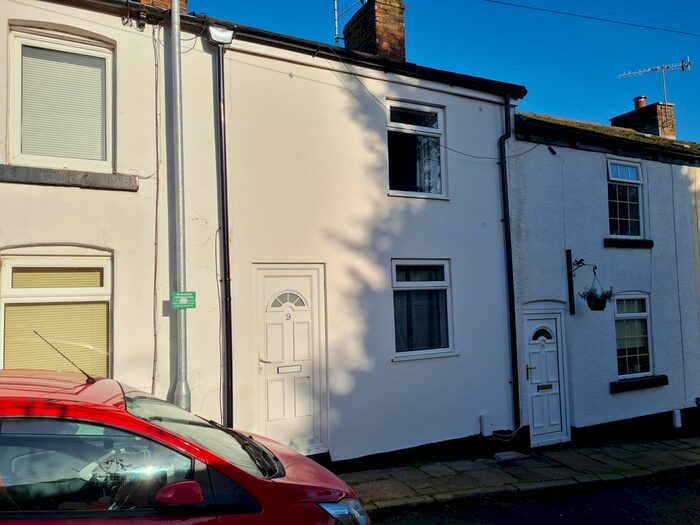 2 Bedroom Terraced House To Rent In Norbury Street, Macclesfield, SK11