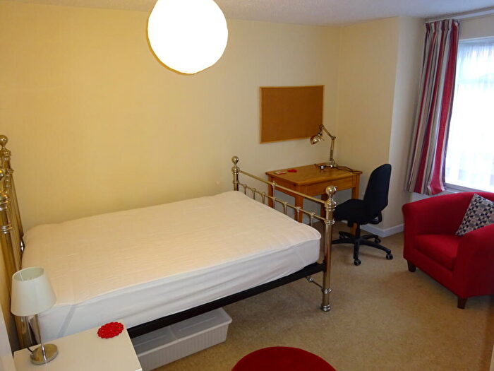 4 Bedroom Terraced House To Rent In Looe Road, St Davids, Exeter, EX4