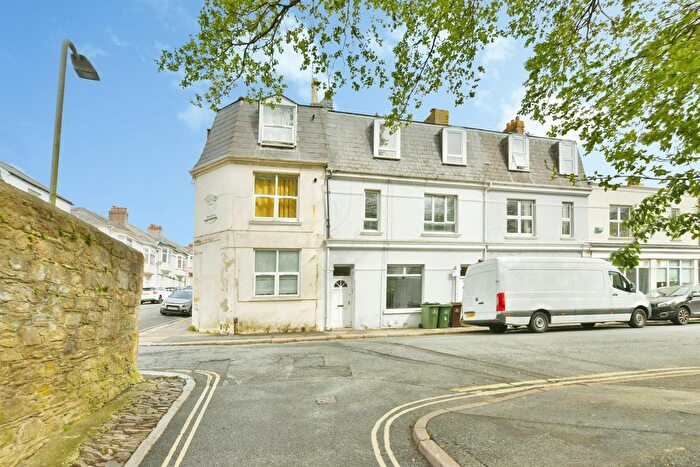 3 Bedroom Maisonette For Sale In Regent Street, Plymouth, PL4