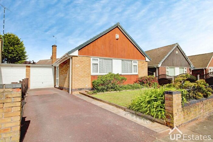 2 Bedroom Detached Bungalow For Sale In Deerhurst Road, Whitmore Park, Coventry, CV6