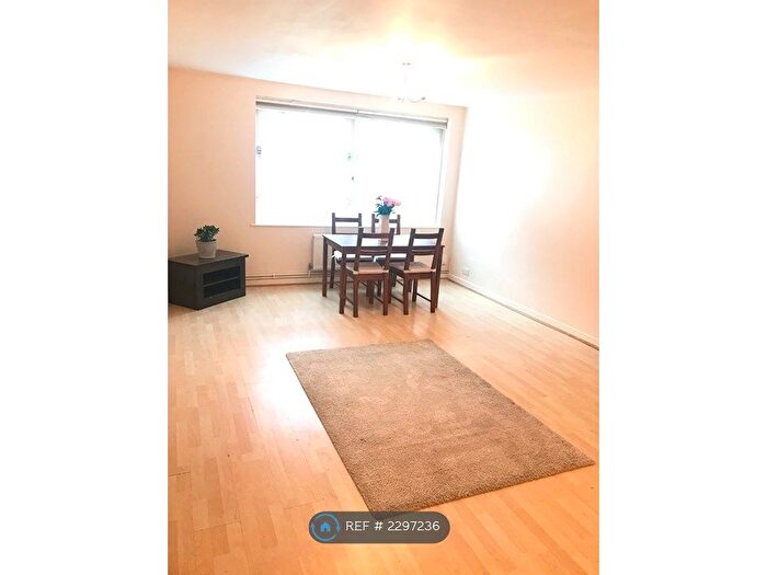 1 Bedroom Flat To Rent In Violet Lane, Croydon, CR0