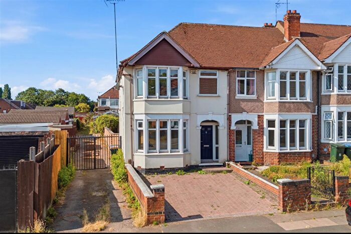3 Bedroom End Of Terrace House For Sale In Stepping Stones Road, Coventry, CV5