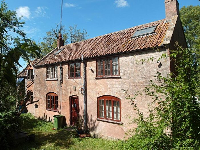 3 Bedroom Detached House For Sale In Watchwell Drove, Nr Glastonbury, Glastonbury, BA6