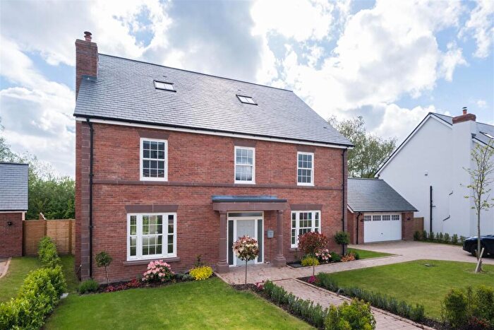 5 Bedroom Detached House For Sale In Millbrook Meadow, Tilney Way, Tattenhall, CH3