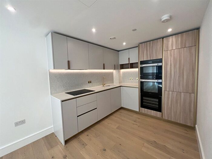 1 Bedroom Flat To Rent In Parrs Way, Fulham Reach, W6