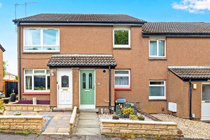 2 Bedroom Flat For Sale In Stuart Crescent, Corstorphine, Edinburgh, EH12