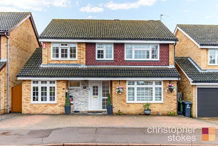 4 Bedroom Detached House For Sale In Tennand Close, Cheshunt, Waltham Cross, Hertfordshire, EN7