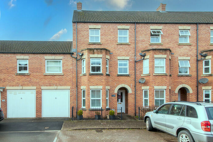 3 Bedroom Terraced House To Rent In Goetre Fawr, Radyr, CF15