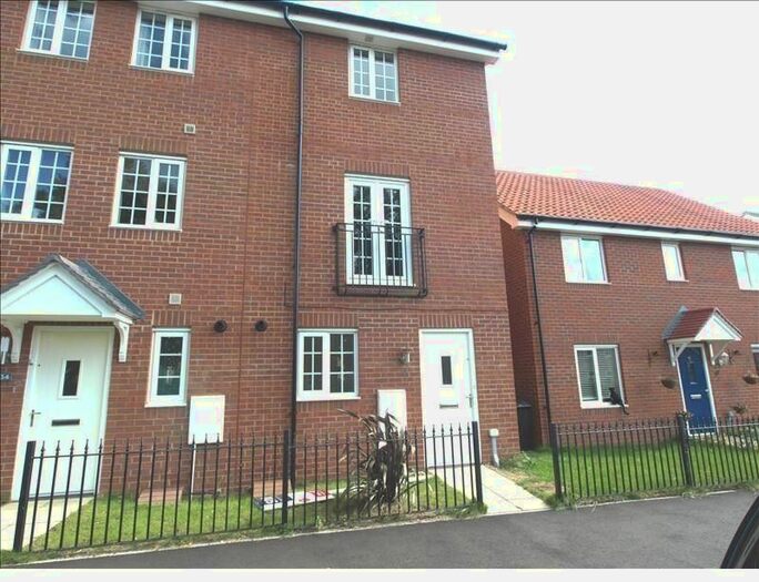3 Bedroom Town House To Rent In Dragonfly Lane, Cringleford, Norwich, NR4
