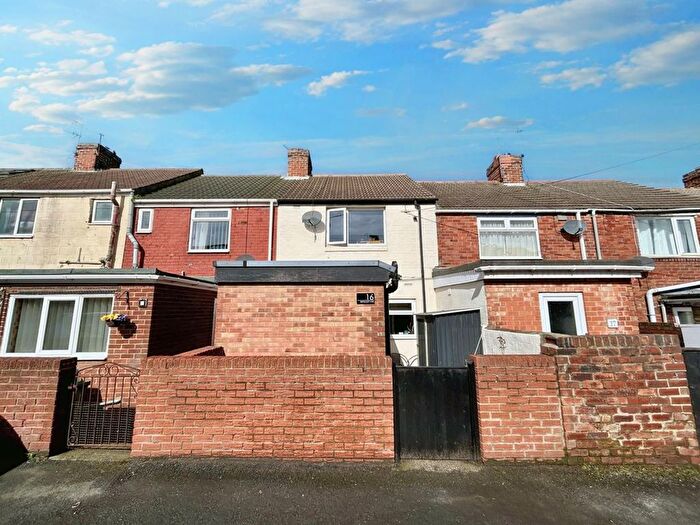 2 Bedroom Property To Rent In Hepscott Avenue, Blackhall Colliery, Hartlepool, TS27