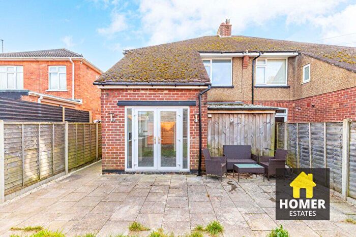 2 Bedroom Maisonette To Rent In Columbia Road, BH10