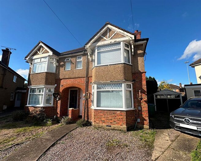 2 Bedroom Semi-Detached House To Rent In Maytree Crescent, Watford, WD24