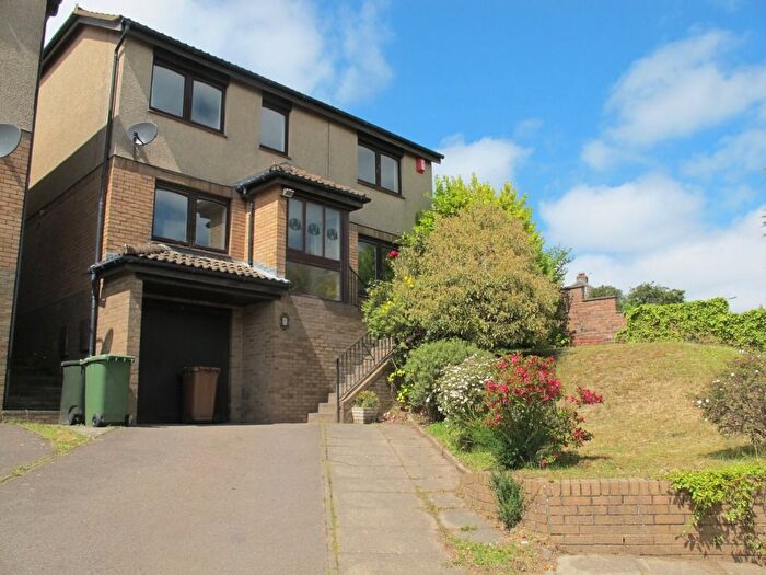 4 Bedroom Detached House To Rent In Janefield, Edinburgh, EH17