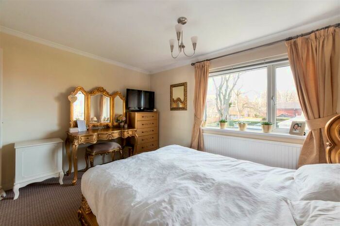 2 Bedroom Terraced House For Sale In Chichester Close, Kingston Park, Newcastle Upon Tyne, NE3