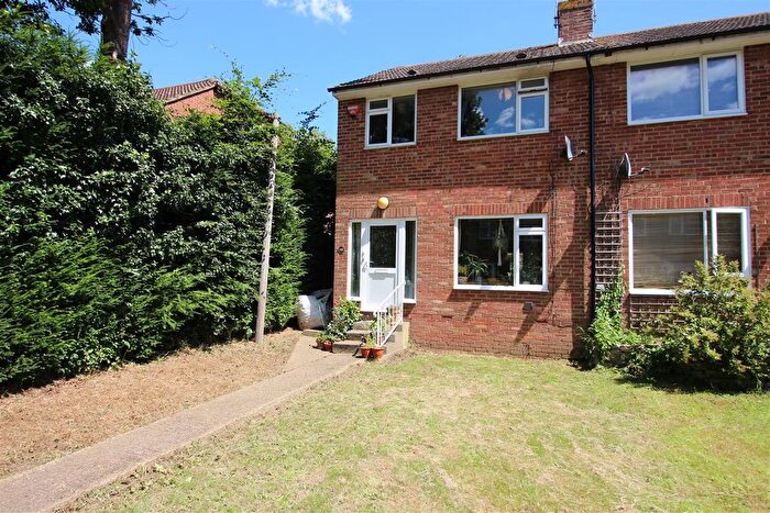 3 Bedroom End Terrace House To Rent In St Stephens Court, Canterbury, Kent, CT2