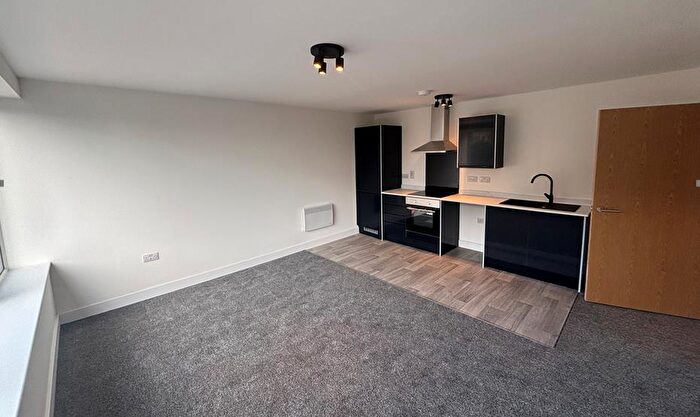 1 Bedroom Apartment To Rent In West Street, Chesterfield, S40
