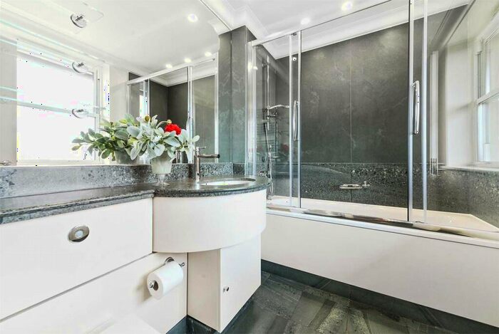 4 Bedroom Penthouse To Rent In St Johns Wood Park, London, NW8