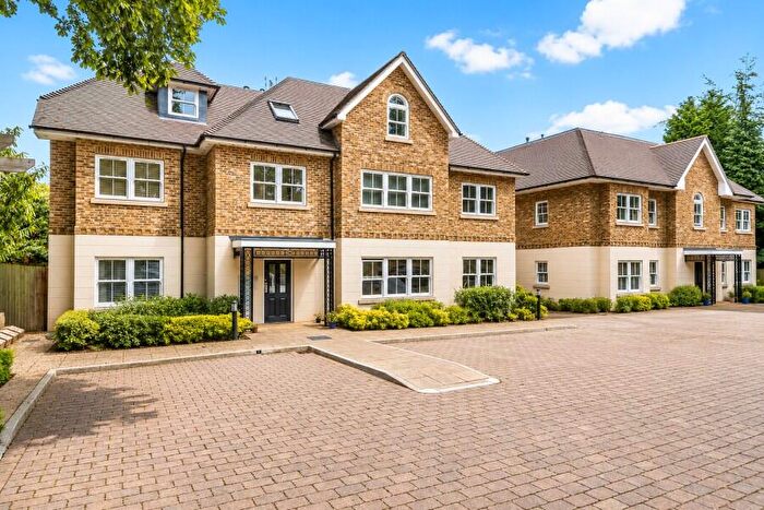 2 Bedroom Apartment To Rent In Woodham, Surrey, KT15