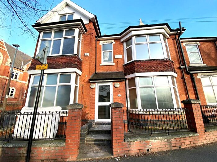 4 Bedroom Town House To Rent In Melbourne Road, Highfields, Leicester, LE2