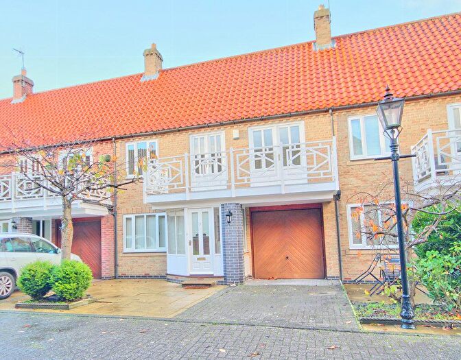 3 Bedroom House To Rent In York Road, Beverley, HU17