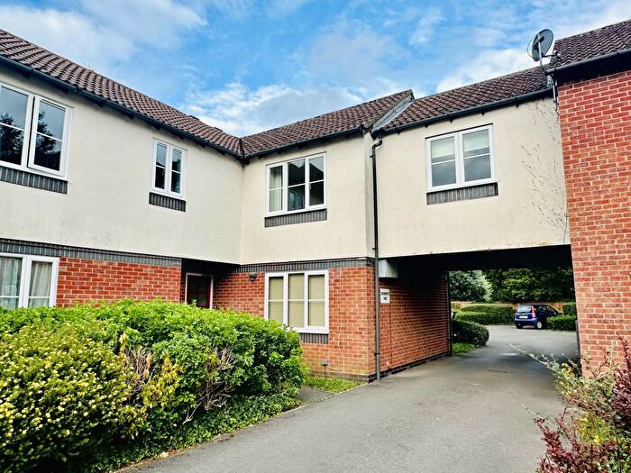 1 Bedroom Flat To Rent In Wormald Road, Wallingford, OX10