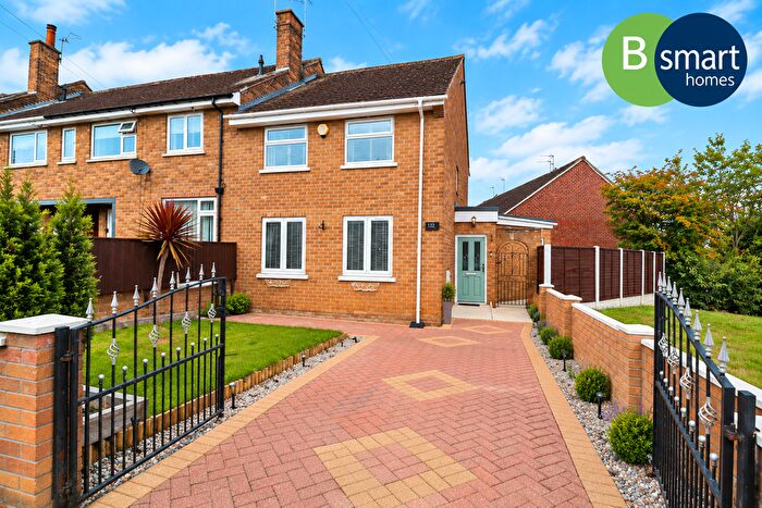 3 Bedroom End Of Terrace House For Sale In Robinets Road, Rotherham, S61