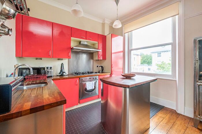 1 Bedroom Flat For Sale In Haverstock Hill, Belsize Park, NW3