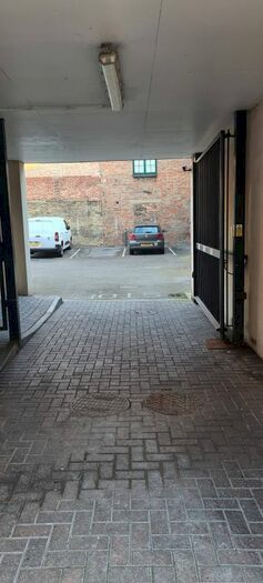 Parking To Rent In Cheshire Street, Brick Lane, London, E2