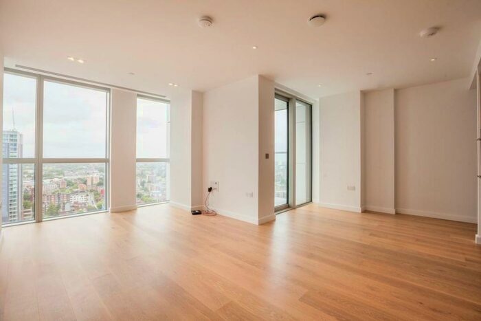 1 Bedroom Flat To Rent In City Road, Old Street, London, EC1V