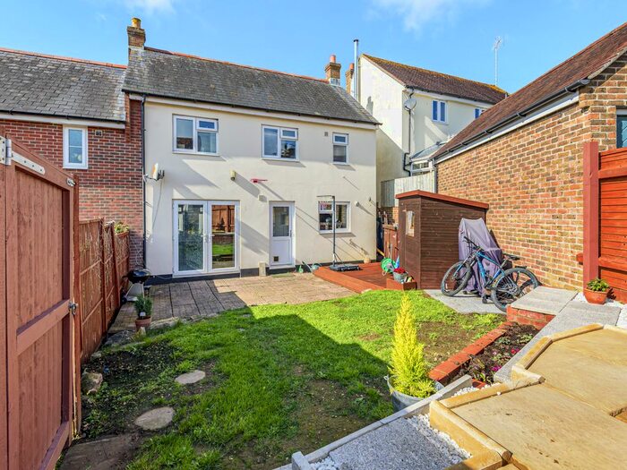 3 Bedroom End Terrace House For Sale In Gundry Road, Bothenhampton