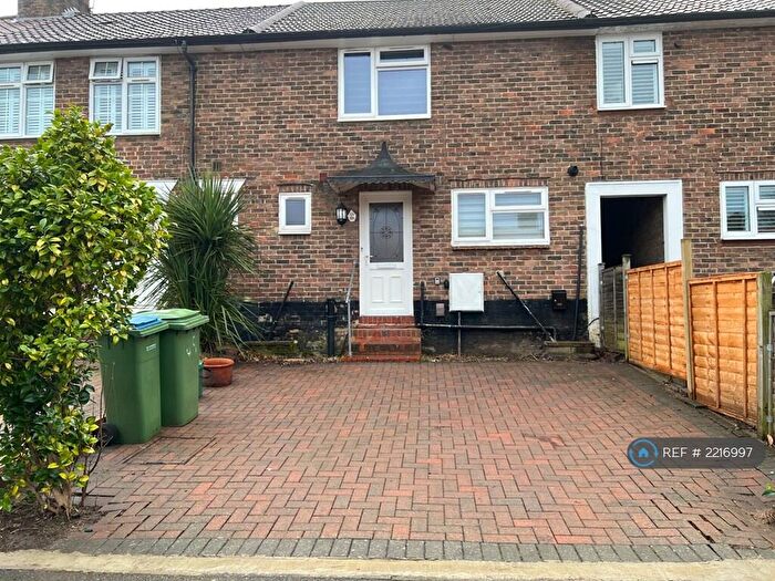 2 Bedroom Terraced House To Rent In Monument Road, Weybridge, KT13