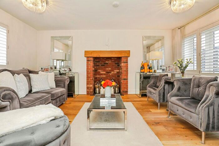 4 Bedroom Detached House For Sale In Mill Road, Badingham, Woodbridge, IP13